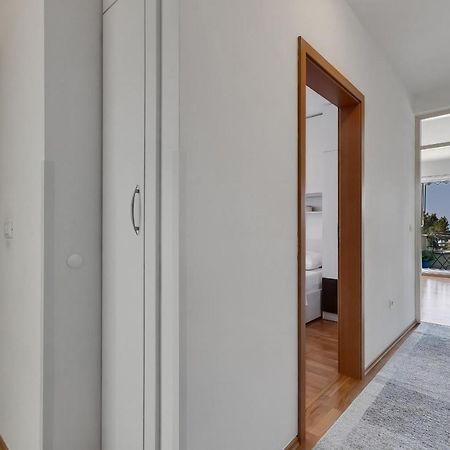 Apartment Pine Fine With Free Parking Makarska Kültér fotó